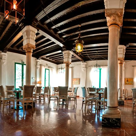 Hotel Oromana Алькала-де-Гвадаира Экстерьер фото
