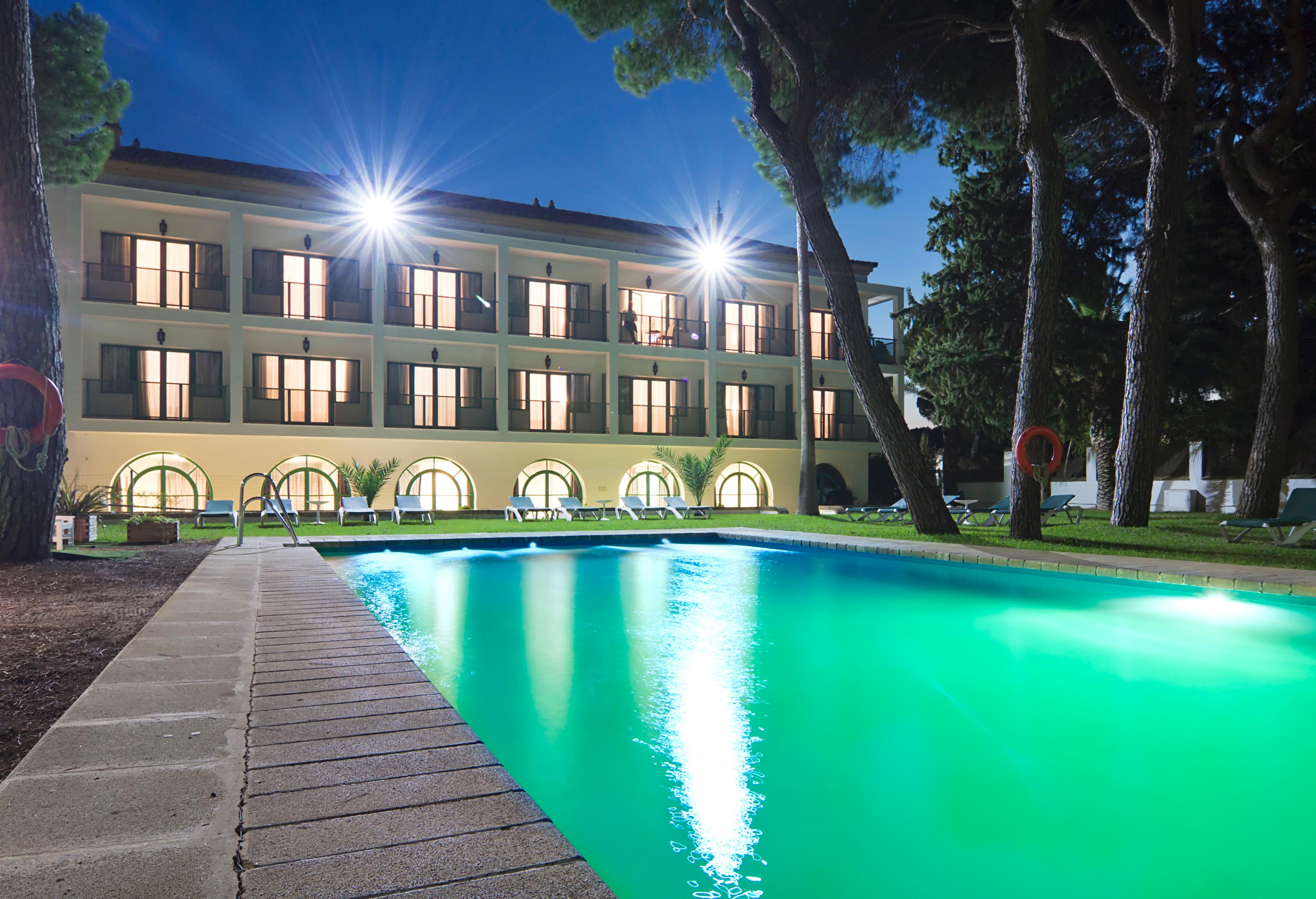 Hotel Oromana Алькала-де-Гвадаира Экстерьер фото